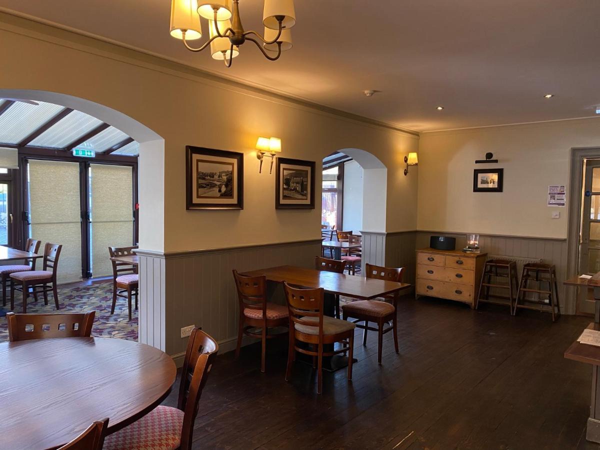The Clovenfords Hotel Exterior foto